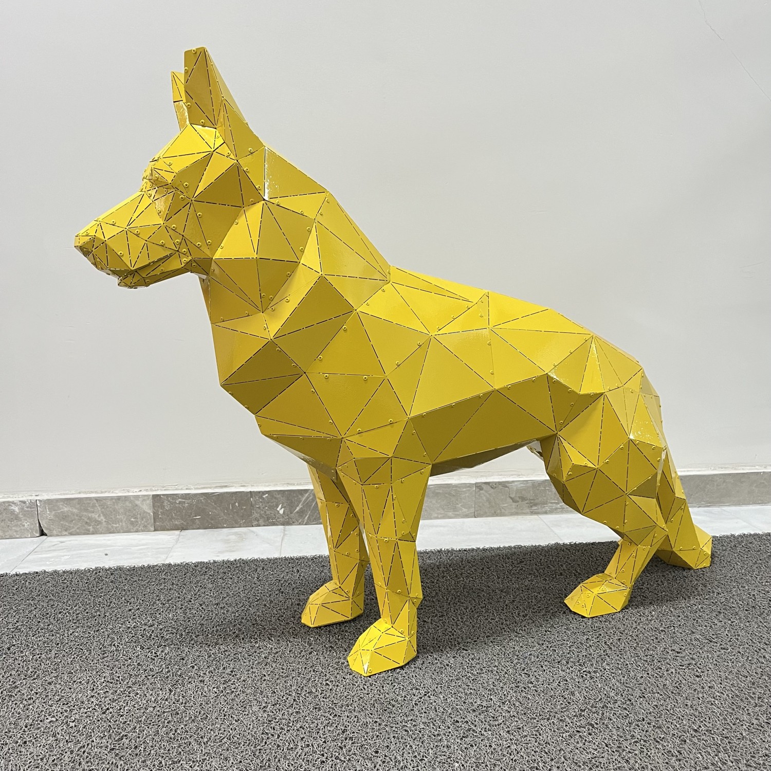 Metal Animal Sculptures and Wall Art for Artistic Home Decor