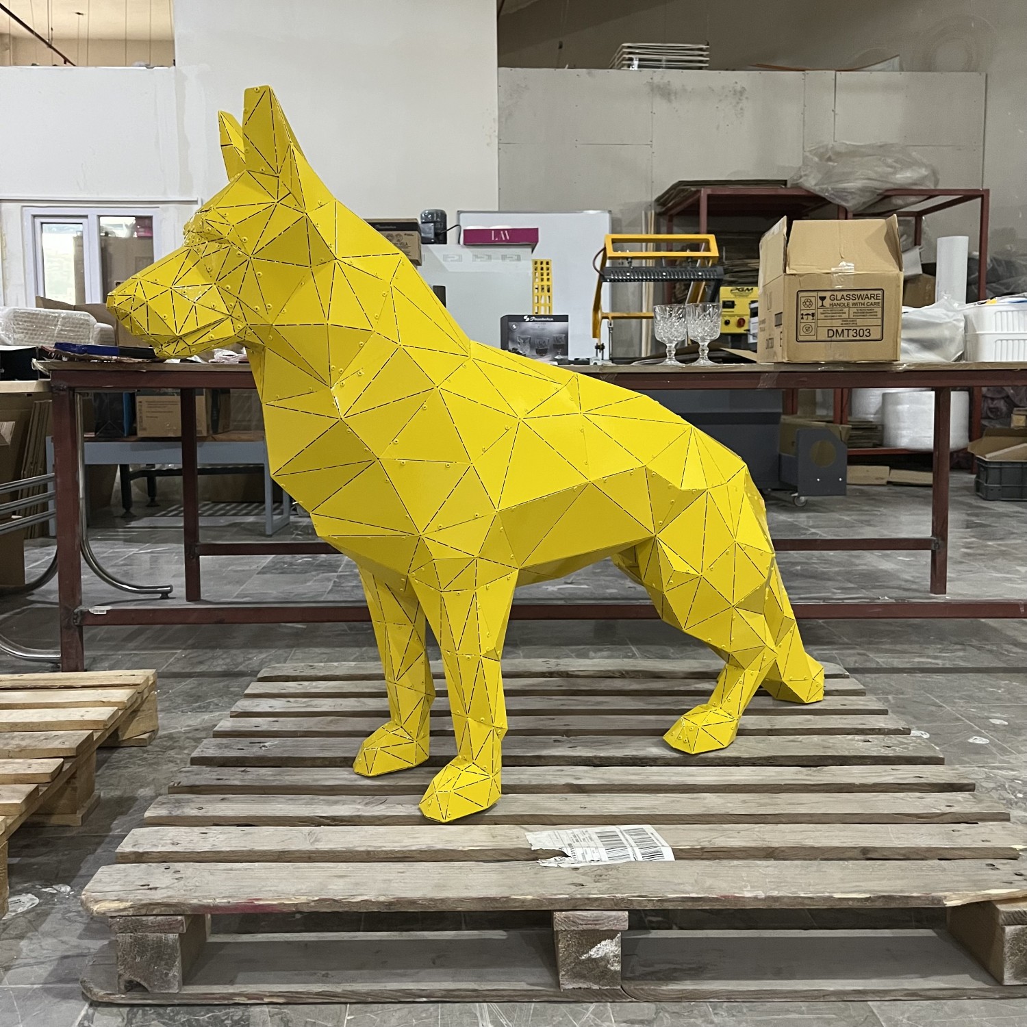 Metal Animal Sculptures and Wall Art for Artistic Home Decor